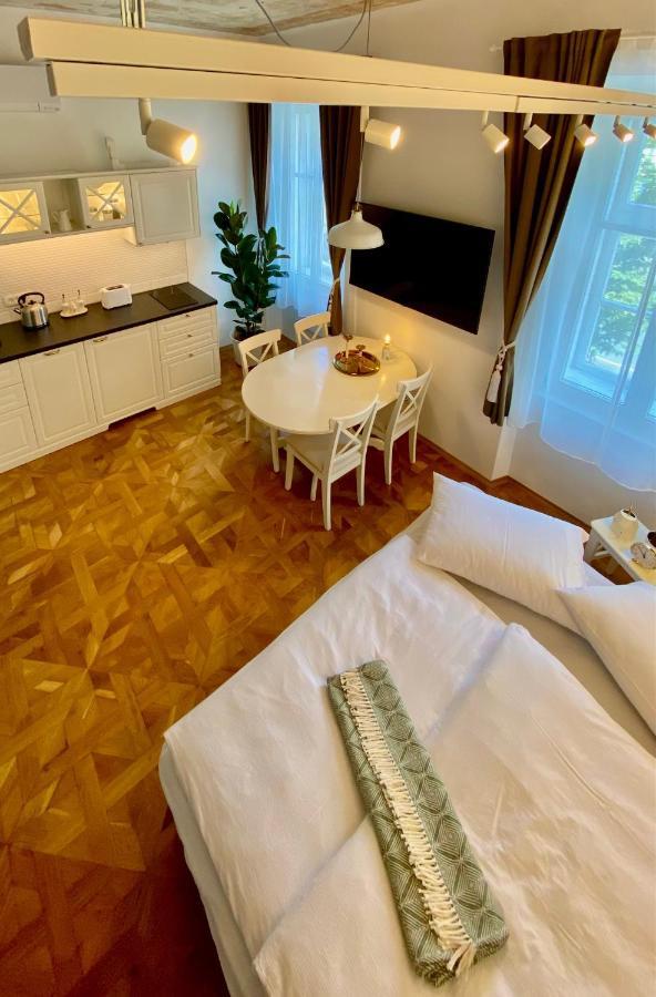 Ars Longa Apartments Любляна Екстериор снимка