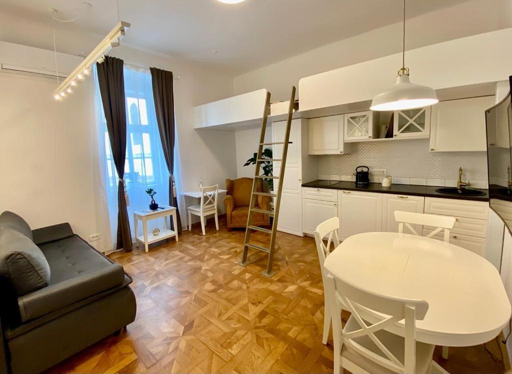 Ars Longa Apartments Любляна Екстериор снимка